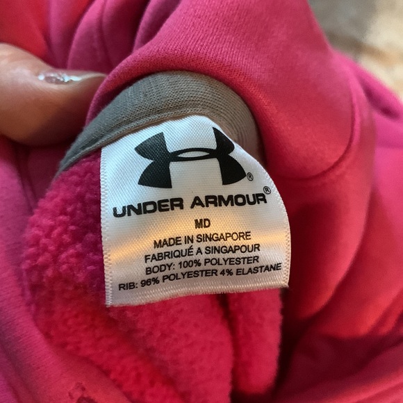 Pink under Armour fleece hoodie medium - Picture 6 of 7